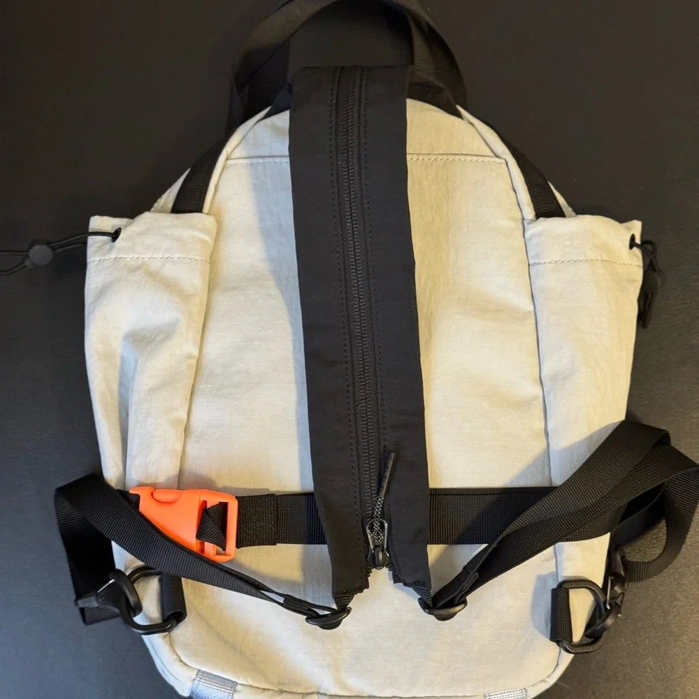 Lululemon Athletica Light Tan Backpack - Picture 3 of 6